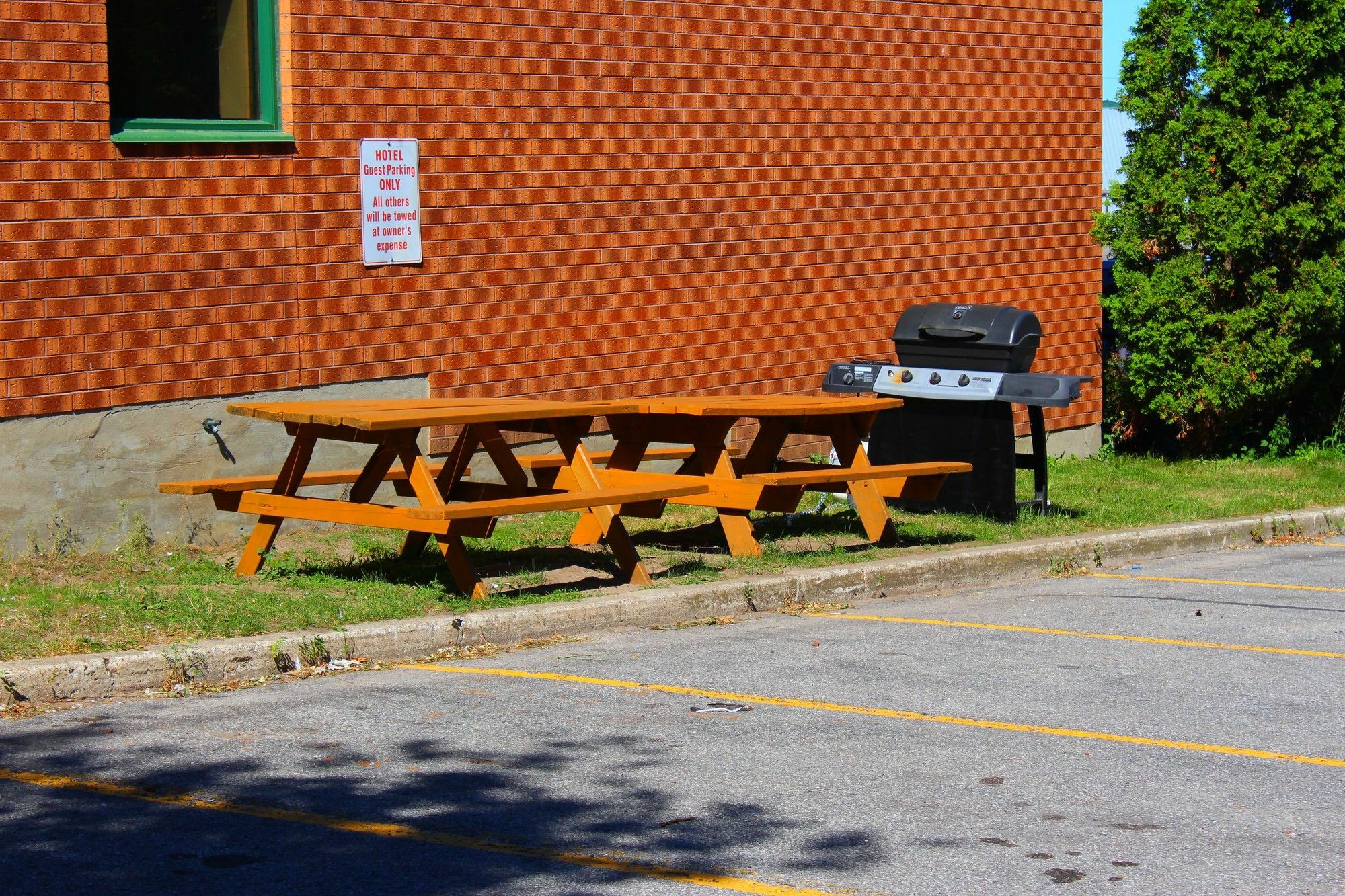Comfort Inn & Suites Barrie Bagian luar foto